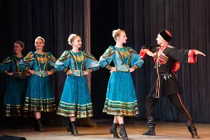 Ансамбль народных танцев &laquo;Кубань&raquo; &copy;&nbsp;Фото Елены Синеок, Юга.ру