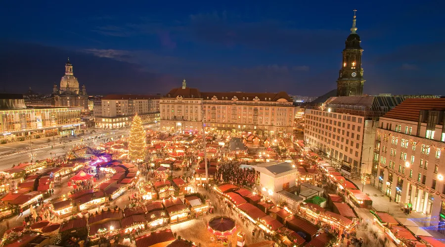 Рождественская ярмарка в Германии &copy;&nbsp;Фото с сайта commons.wikimedia.org