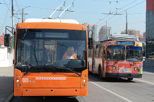 автобусо-троллейбус/MIH_3752 © Фото Михаила Ступина, Юга.ру
