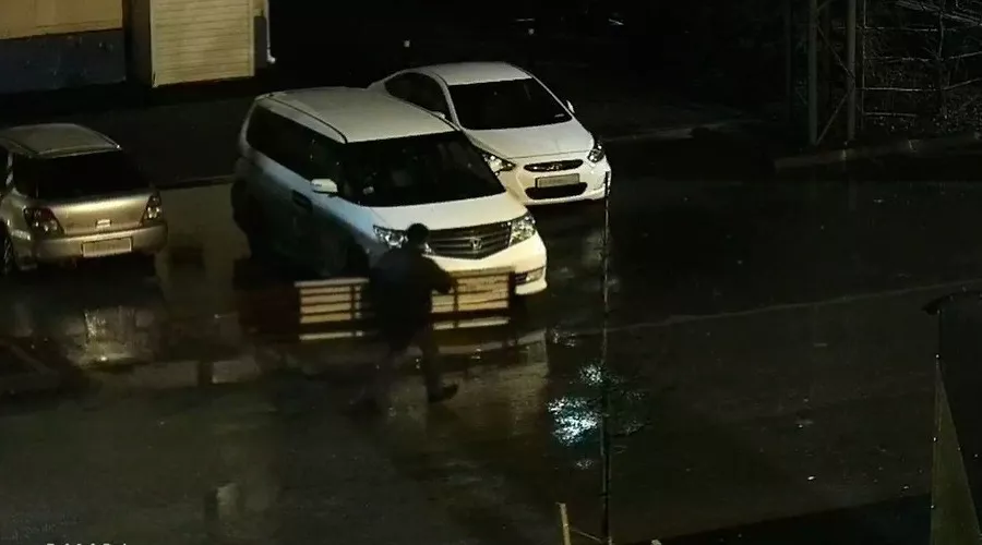  &copy;&nbsp;Скриншот из видео