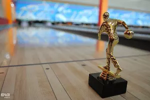Финал чемпионата по боулингу "Семь звезд" &copy;&nbsp;Елена Синеок. ЮГА.ру