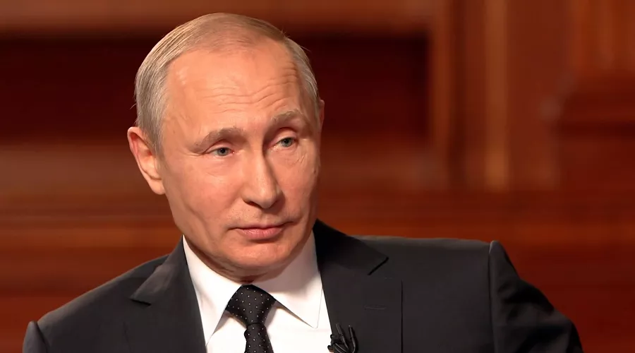 Владимир Путин &copy;&nbsp;Кадр из фильма &laquo;Путин. Часть 2&raquo;