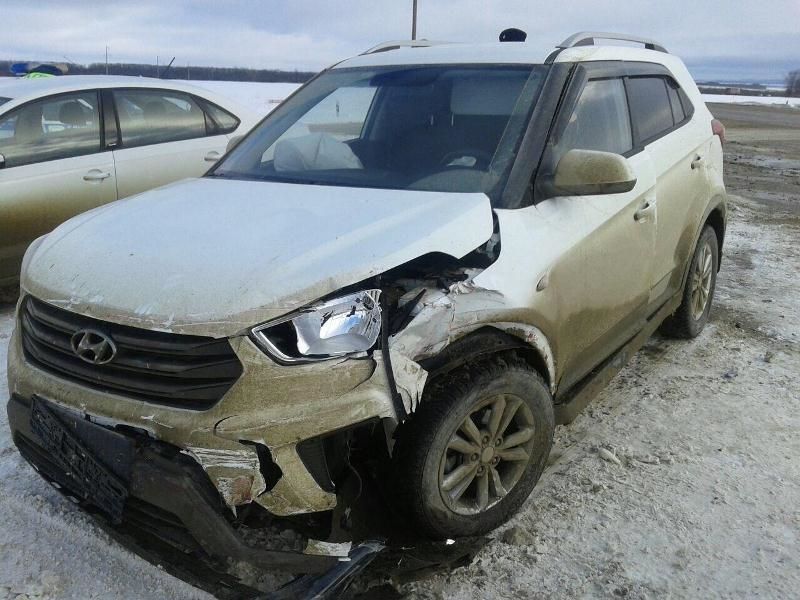 разбитая хендай крета. крета хендай белая битая. авария машина хендай крета. дтп хендай крета. авари машины хундай крета.