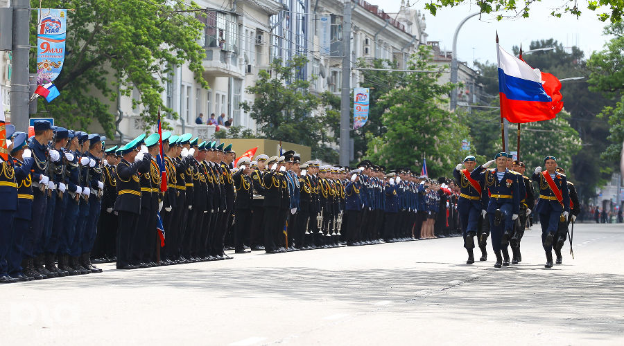 Парад в честь Дня Победы в Новороссийске © Фото Виталия Тимкива, Юга.ру