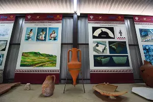 Раскопки в Фанагории. Уцелевшая гробница позднеантичной эпохи &copy;&nbsp;Фото Елены Синеок, Юга.ру