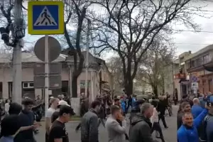  &copy;&nbsp;Скриншот с youtube-канала Элины Сугаровой, youtube.com/watch?time_continue=63&v=uXIeAVyVa5M&feature=emb_logo
