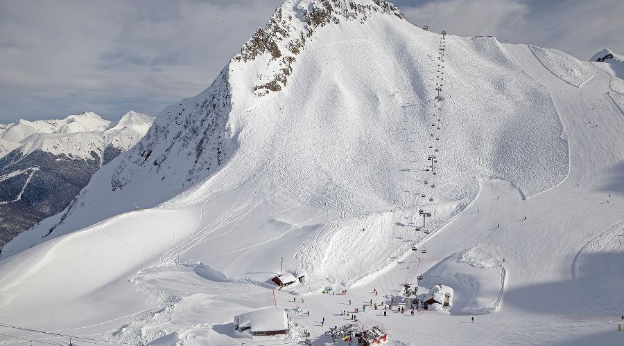 Зона Цирк-2, трасса «Черная Пирамида» &copy;&nbsp;Фото курорта &laquo;Горки Город&raquo;