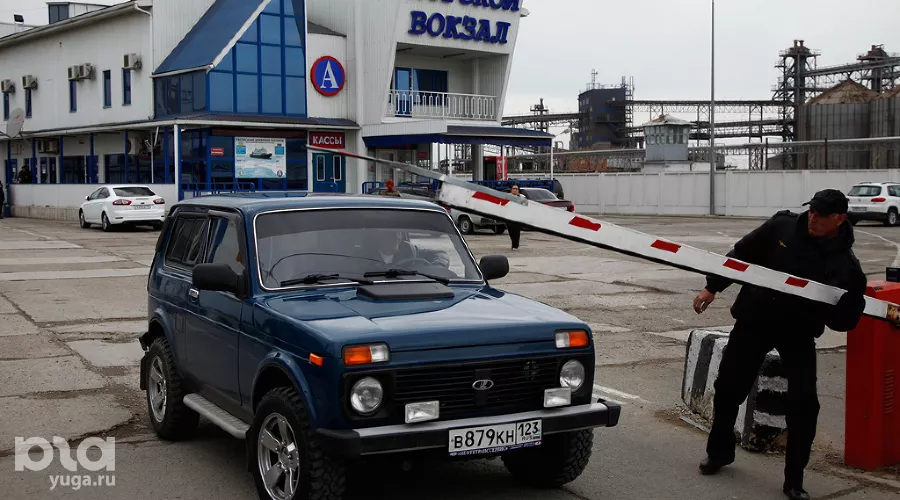 Переправа Порт Кавказ – Керчь &copy;&nbsp;Влад Александров, ЮГА.ру