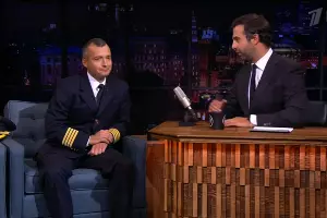 Дамир Юсупов и Иван Ургант &copy;&nbsp;Скриншот из видео https://youtu.be/zKGN-lz61RE