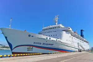 Круизный теплоход «Князь Владимир» &copy;&nbsp;Фото с официального сайта ТМТП, tmtp.ru