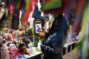 Новогодняя ярмарка в Краснодаре &copy;&nbsp;Елена Синеок, ЮГА.ру