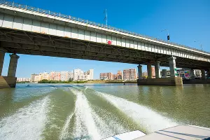 Тургеневский мост через реку Кубань &copy;&nbsp;Фото Елены Синеок, Юга.ру