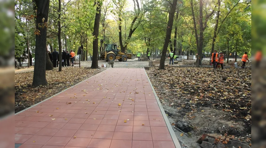 Реконструкция Вишняковского сквера в Краснодаре &copy;&nbsp;Фото пресс-службы администрации Краснодара