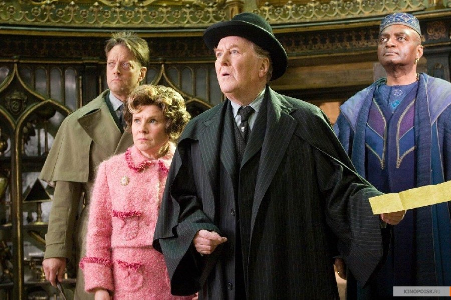 Скриншот из фильма «Гарри Поттер и Орден Феникса», реж. Дэвид Йейтс &copy;&nbsp;Фото с сайта kinopoisk.ru