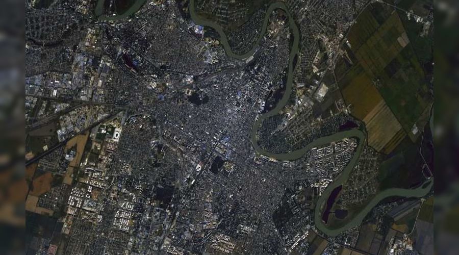 Город из космоса © Фото с сайта mediareporter.ru