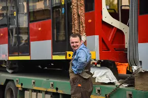 Новый трехсекционный трамвай "Витязь"  &copy;&nbsp;Елена Синеок, ЮГА.ру