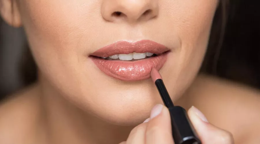 помада &copy;&nbsp;Изображение сгенерировано нейросетью Gigachat