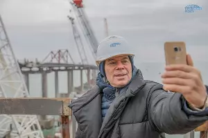 Олег Газманов на Крымском мосту &copy;&nbsp;Фото с сайта most.life