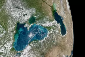 Черное море из космоса &copy;&nbsp;Фото с сайта nasa.gov
