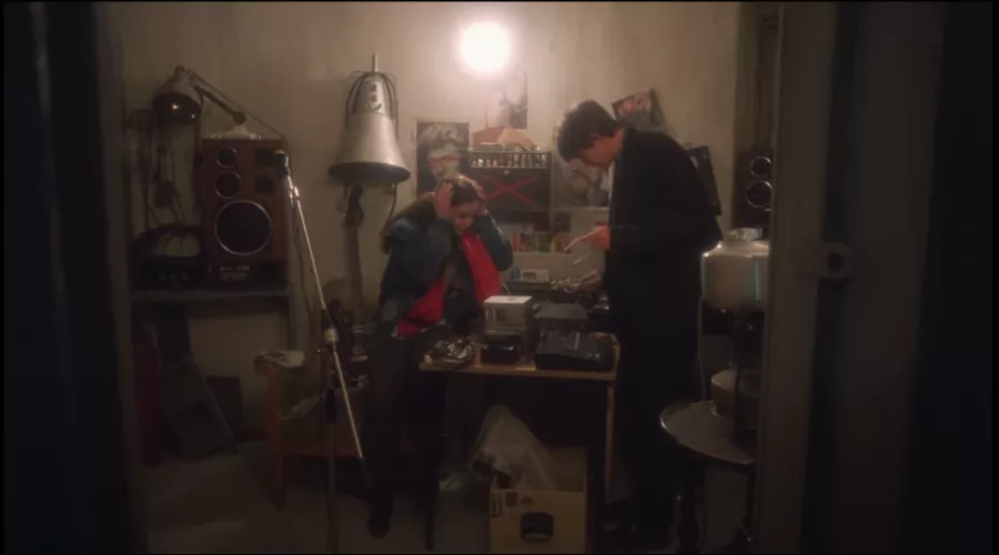 Кадр из фильма «Асса», ред.ю Сергей Соловьев, 1987 год &copy;&nbsp;Скриншот видео с YouTube-канала &laquo;Синема Парк & Формула Кино&raquo;, www.youtube.com/user/cinemaparkru