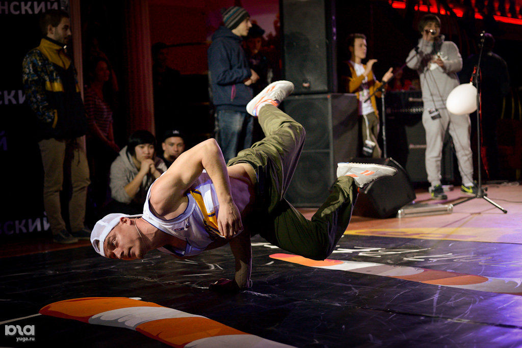 фото фестиваль свежий ветер. чм по футболу отборочные матчи. фестиваль фейерверков 2021 в сочи. светлоград фестиваль свежий ветер. сочи парк салют.