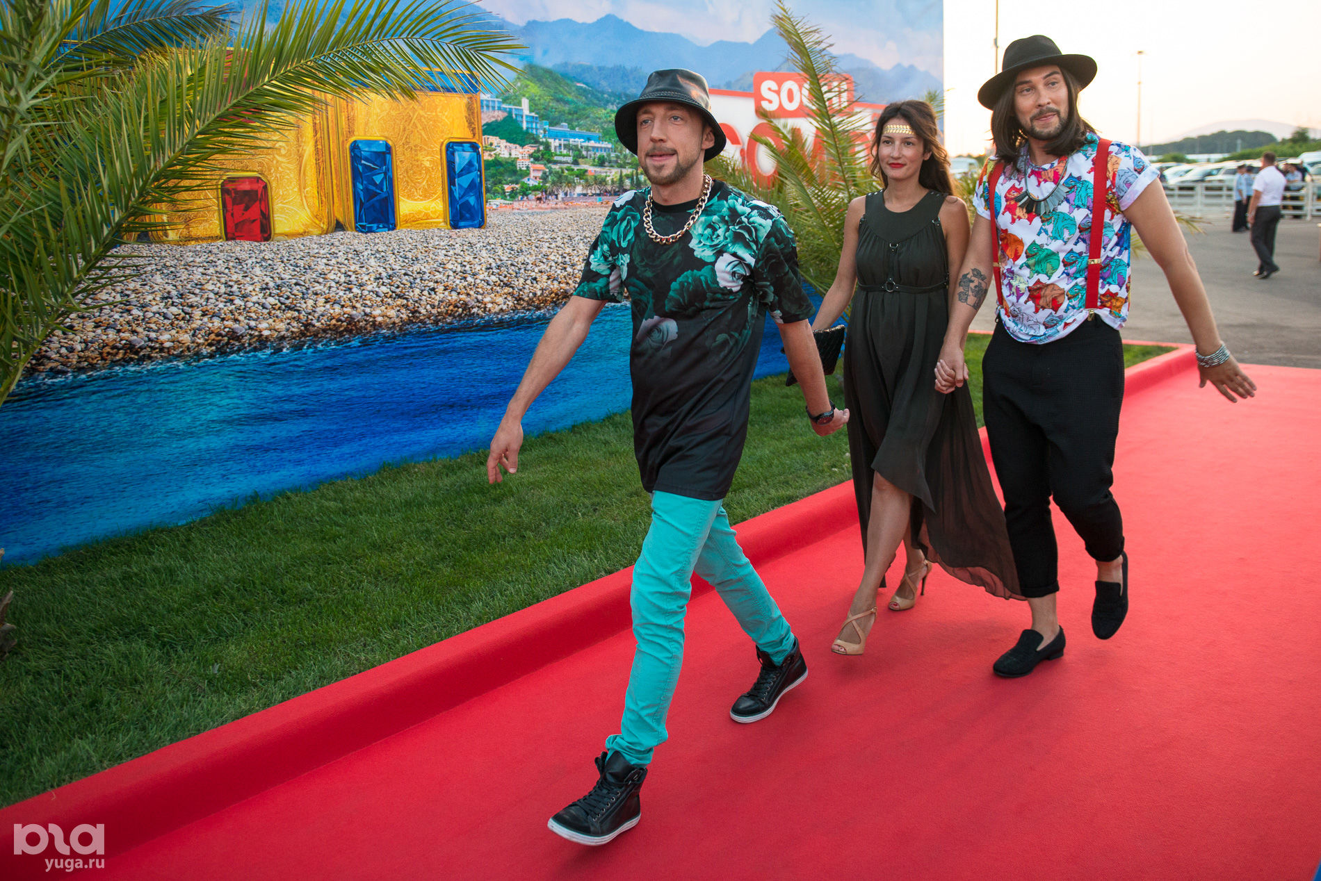 Павел воля сочинское кафе. Стас камеди клаб. Камеди отдых в сочи. Камеди отдых в сочи. Камеди отдых в сочи.