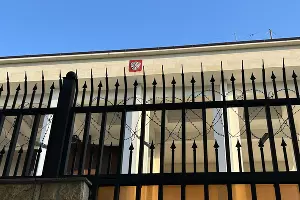 Комплекс зданий посольства РФ в центре Сухума &copy;&nbsp;Фото Всеволода Некрасова, Юга.ру