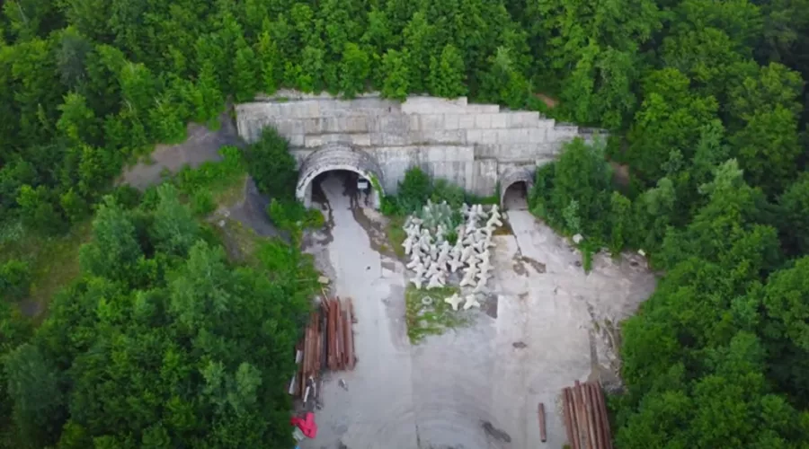  &copy;&nbsp;Кадр из видео канала Autotrvlr, youtube.com/@autotrvlr