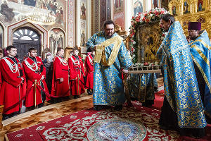 Федоровская икона Божьей Матери прибыла в Краснодар © Михаил Чекалов, ЮГА.ру