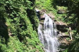 В Сочи открыли парк водопадов «Менделиха» © Фото пресс-службы курорта «Роза Хутор»