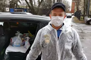 Доставка в московскую лабораторию &copy;&nbsp;Фото X5 Retail Group во &laquo;ВКонтакте&raquo;