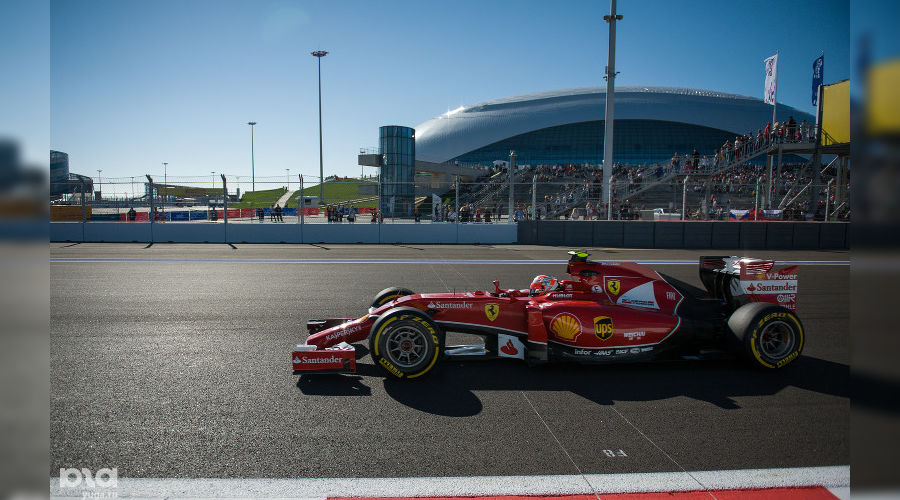 "Формула-1" в Сочи © Нина Зотина, ЮГА.ру