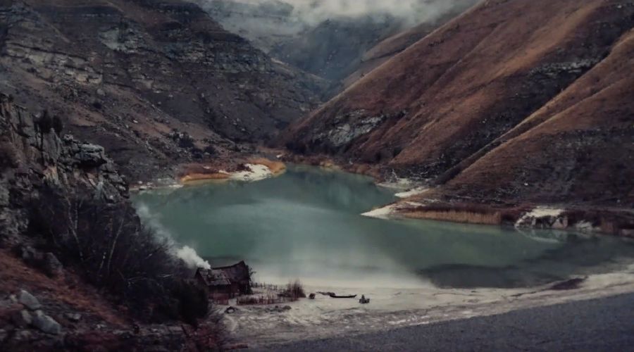 Сулакский каньон, кадр из трейлера фильма «Бременские музыканты» © Скриншот с сайта kinopoisk.ru
