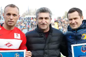 Послы чемпионата мира по футболу — 2018 Денис Глушаков и Дмитрий Кириченко &copy;&nbsp;Фото пресс-службы ФК &laquo;Спартак&raquo;