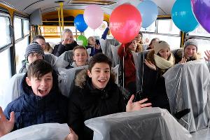 «Черномортранснефть» подарила новый автобус школе поселка Гайдук  © Фото пресс-службы АО «Черномортранснефть»
