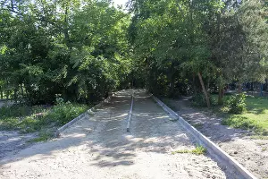 Ремонт парка у стадиона &laquo;Кубань&raquo; &copy;&nbsp;Фото Дмитрия Пославского, Юга.ру