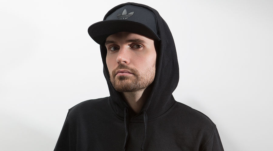 Иван Алексеев (Noize MC) © Фото Антона Волкова (Скут) с сайта noizemc.com