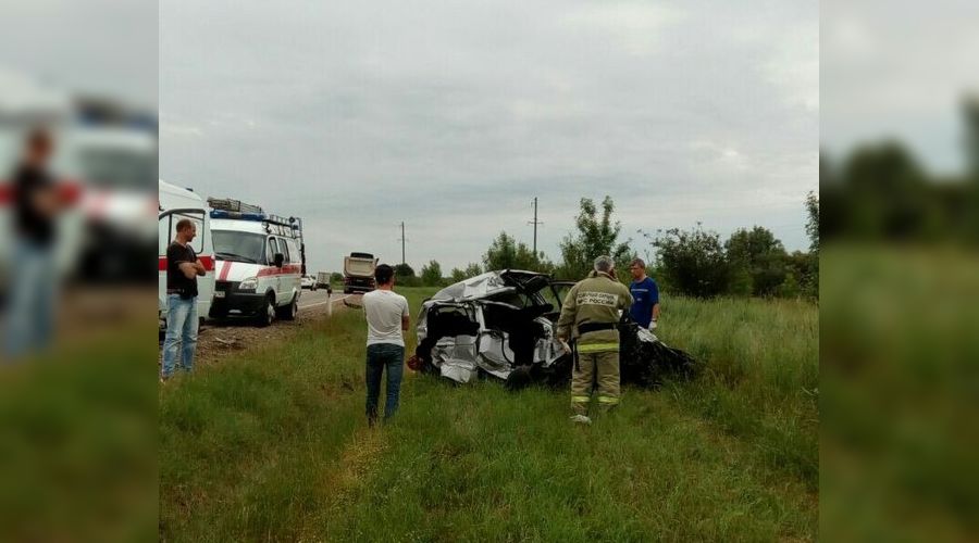  © Место аварии Фото из группы «ДТП ЧП Белореченск» «ВКонтакте», vk.com/dtp_chp_belorechensk