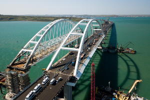 Крымский мост © Фото Виталия Тимкива, Юга.ру
