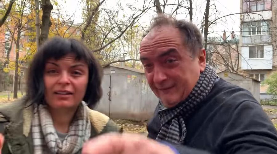 Фатима и Марат Динаевы © Скрин с видео на канале «Отряды Путина Soc Sprav», youtube.com/channel/UCk0Ktc21_lgVNiZRY9Py1Fg