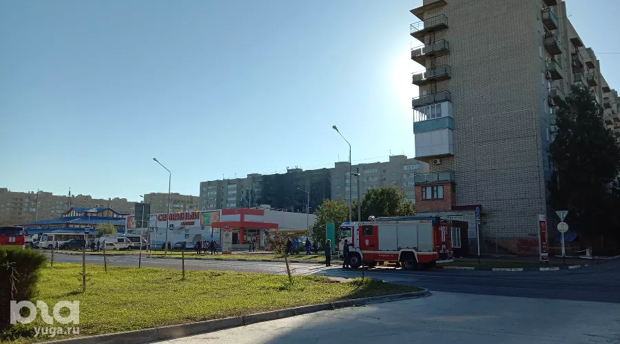 Падение СУ-34 в Ейске &copy;&nbsp;Фото Яры Гуляевой, Юга.ру