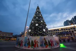 Новогодние ярмарки Краснодара &copy;&nbsp;Фото Елены Синеок, Юга.ру
