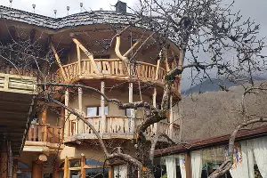 Ресторан &laquo;Яблоки печем&raquo; в Красной Поляне &copy;&nbsp;Фото Марины Солошко, Юга.ру