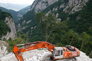 Строительство дорог в В Северной Осетии © Влад Александров, ЮГА.ру