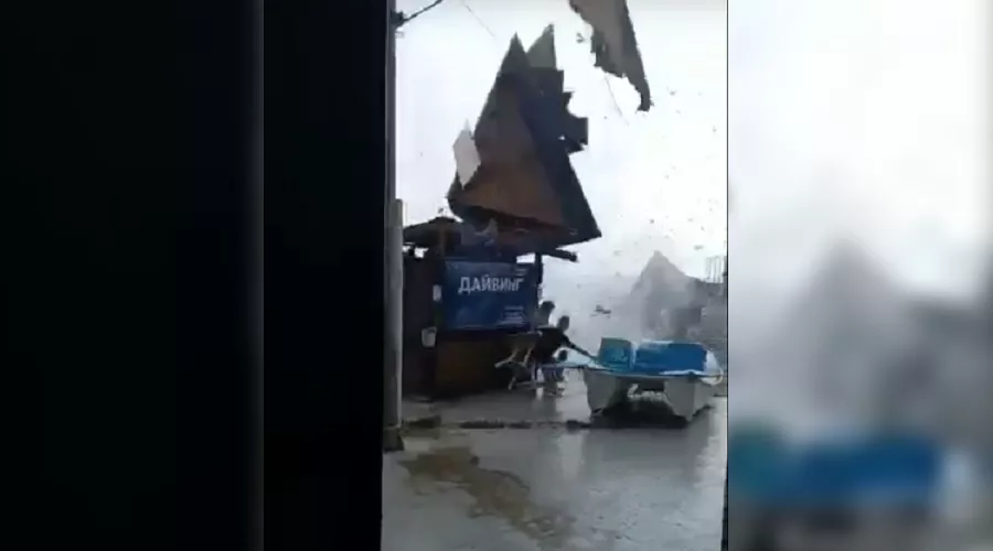  &copy;&nbsp;Скриншот видео из группы &laquo;Я ♡ Новороссийск&raquo;, vk.com/nvrsk