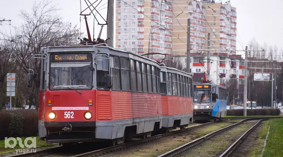 Трамвай модели 71-605 Усть-Катавского вагоностроительного завода &copy;&nbsp;Фото Елены Синеок, Юга.ру