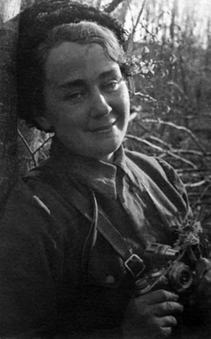 Наталья Боде (1942-1945-е), фото неизвестного автора, общественное достояние