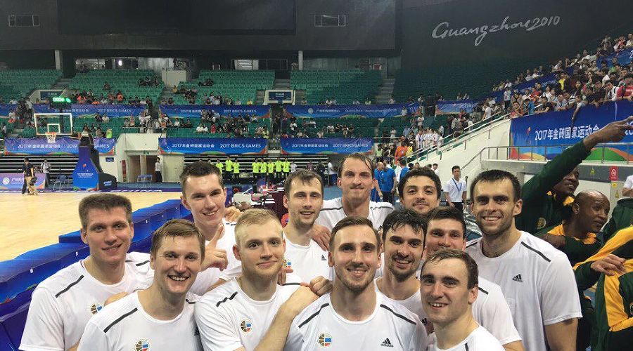 Команда «Открытого лагеря РФБ» © Фото с официального сайта Россиийской федерации баскетбола, russiabasket.ru