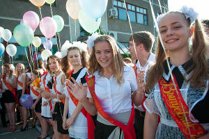 Последний звонок в Краснодаре &copy;&nbsp;Елена Синеок, ЮГА.ру