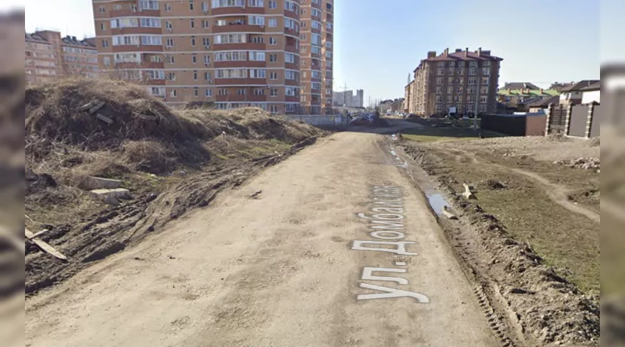 Улица Домбайская &copy;&nbsp;Скриншот панорамы карт Google